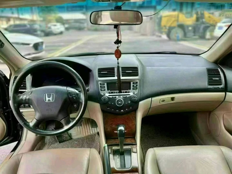 广州07年本田雅阁7