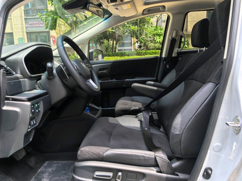 苏州24年本田艾力绅4