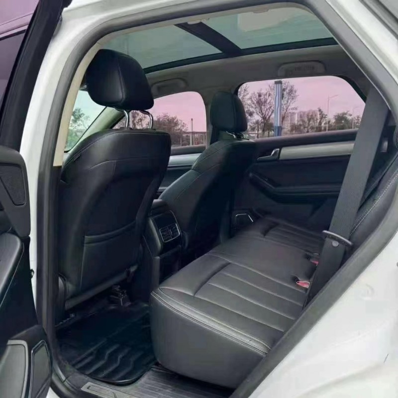 东莞19年比亚迪唐5