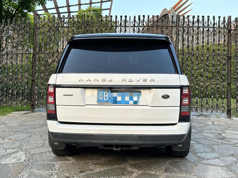 深圳15年路虎揽胜8