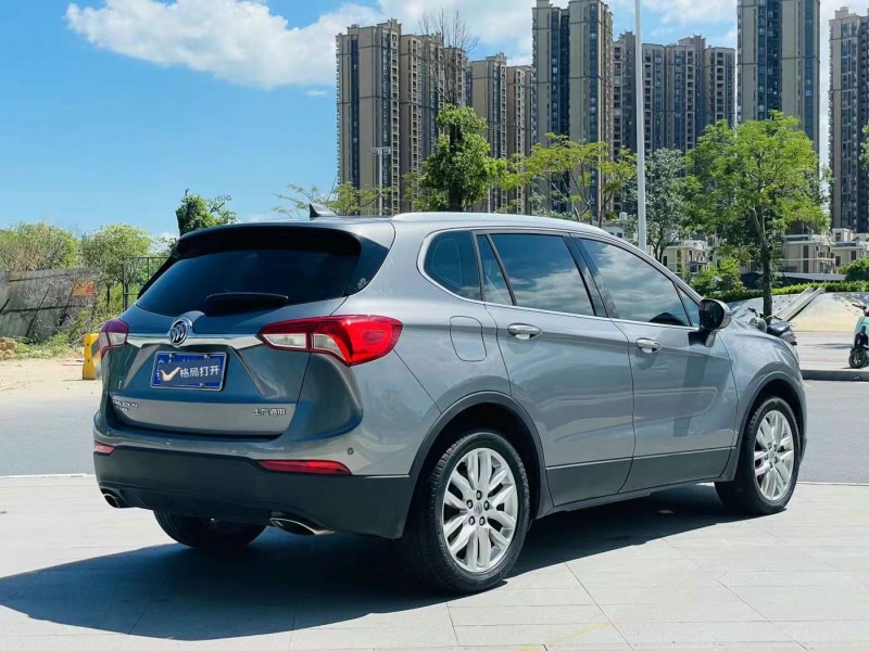 东莞18年别克昂科威5