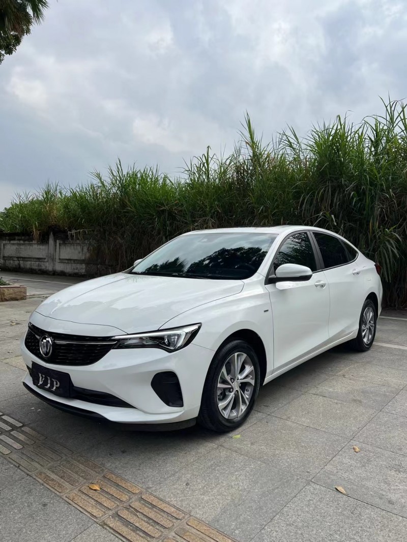 东莞23年别克威朗2