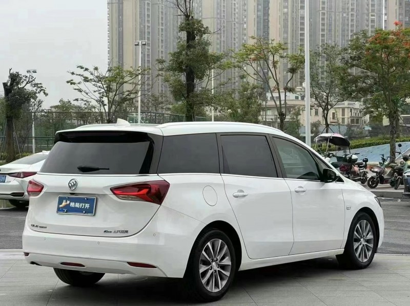 东莞23年别克GL68