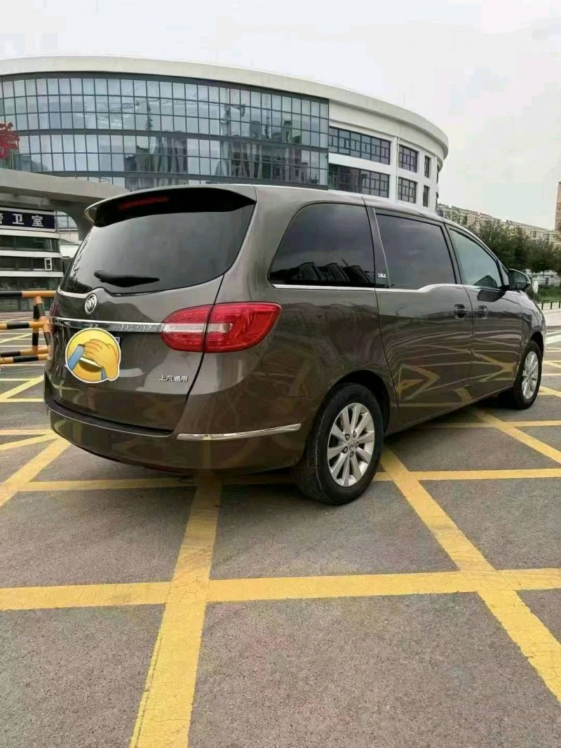 保定16年别克GL84