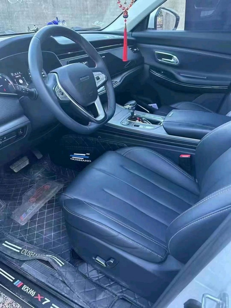 開封20年長安汽車歐尚4