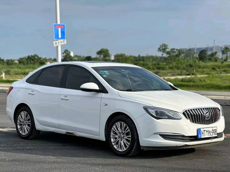 汕头16年别克英朗2