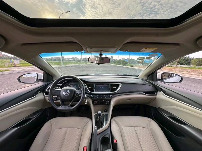 汕头16年别克英朗5