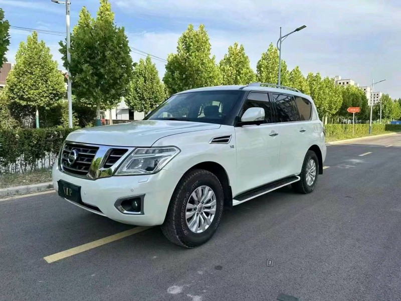 徐州17年日产途乐3