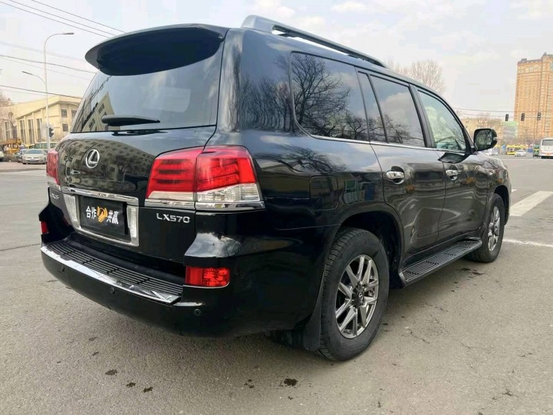 哈爾濱11年雷克薩斯LX7