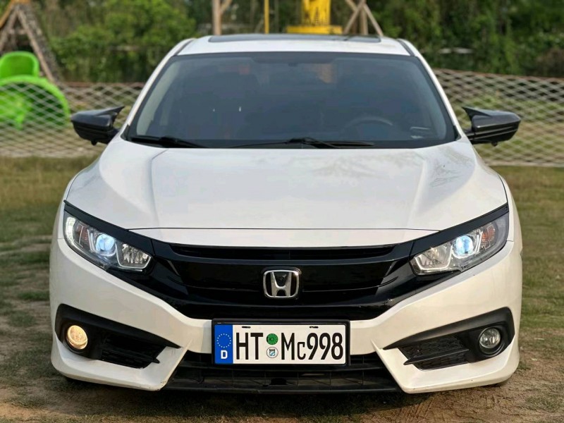 汕头18年本田思域1