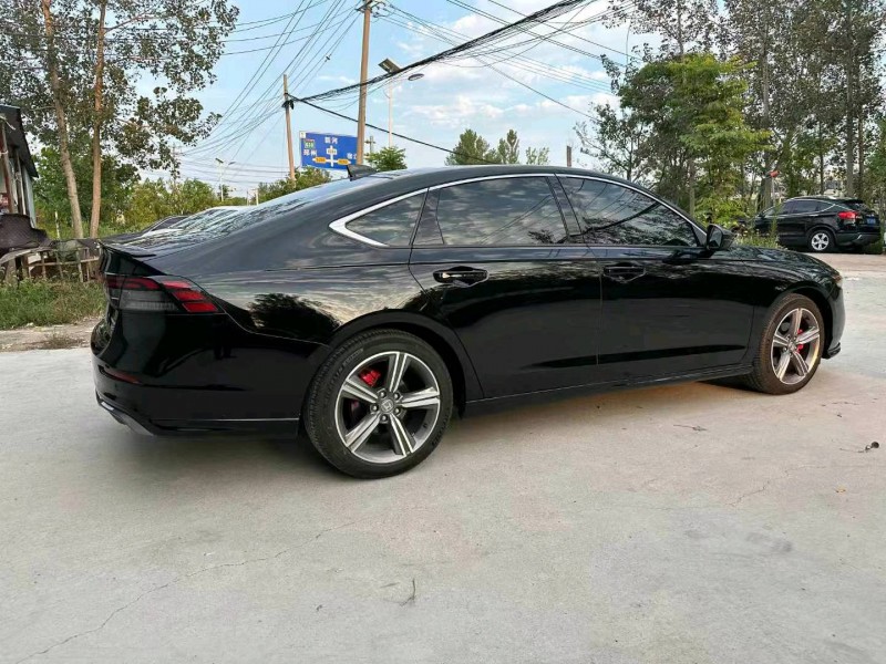 徐州23年本田雅阁8