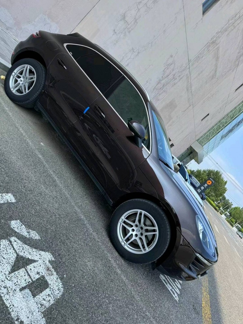 營口18年保時捷Macan2