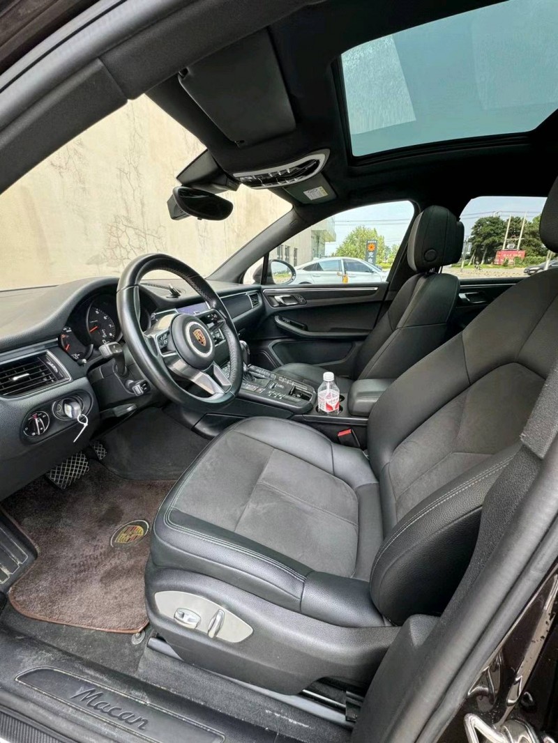 營口18年保時捷Macan5