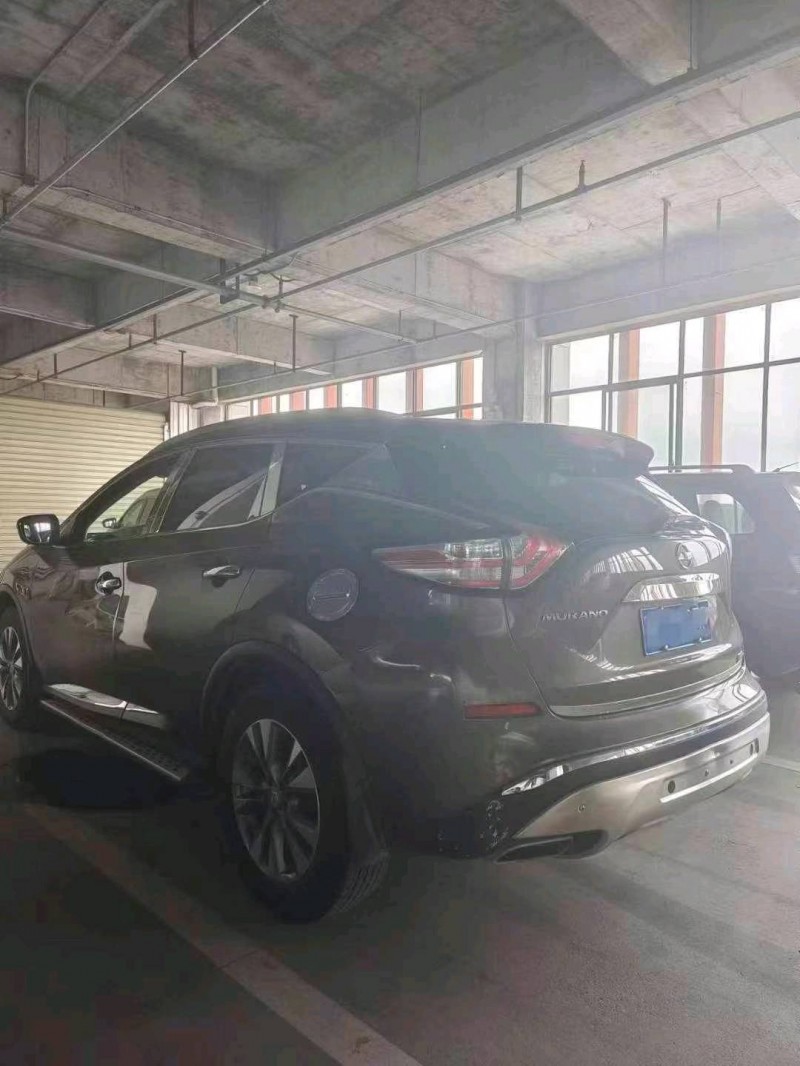 襄阳16年日产楼兰3