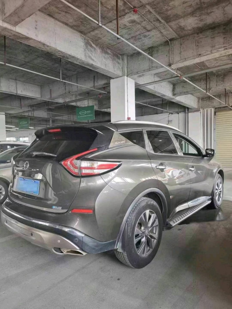 襄阳16年日产楼兰4