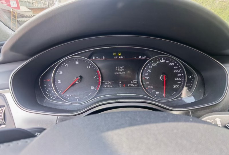安順18年奧迪A6L6