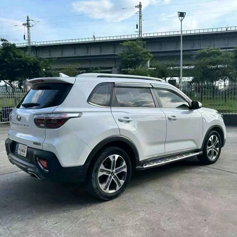 佛山19年起亚智跑8