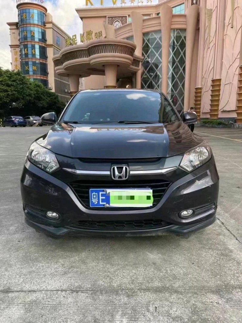 佛山18年本田缤智1