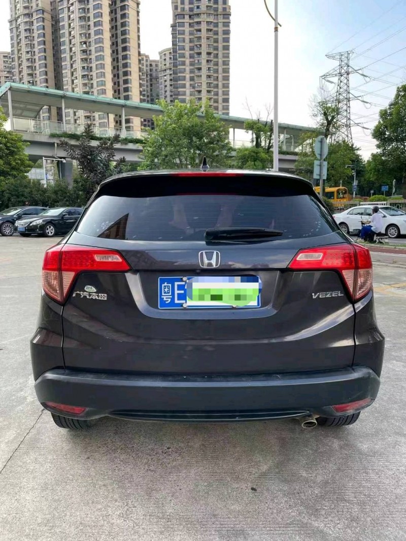 佛山18年本田缤智3