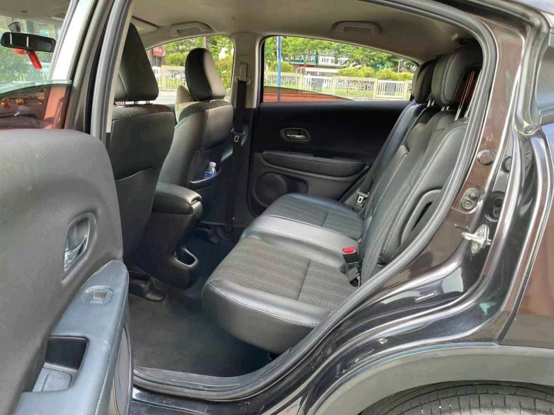 佛山18年本田缤智5