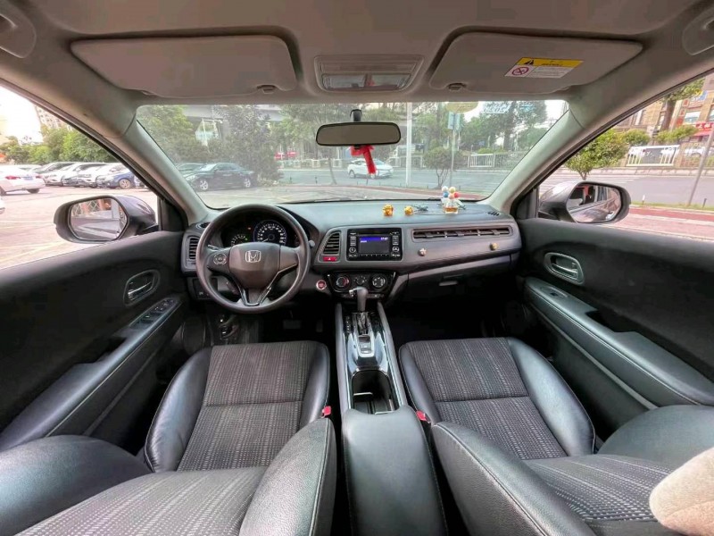 佛山18年本田缤智8