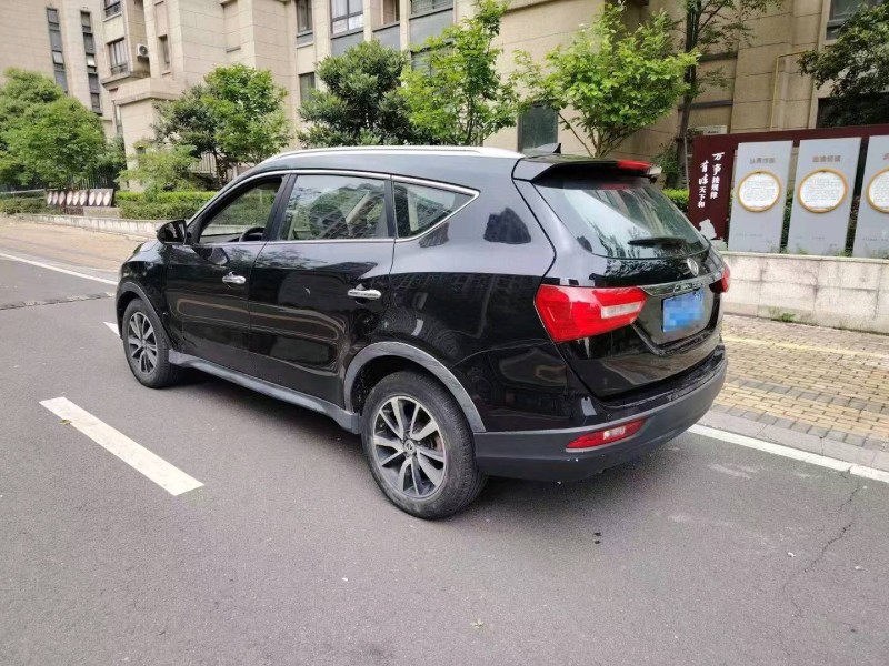 苏州17年东风5805