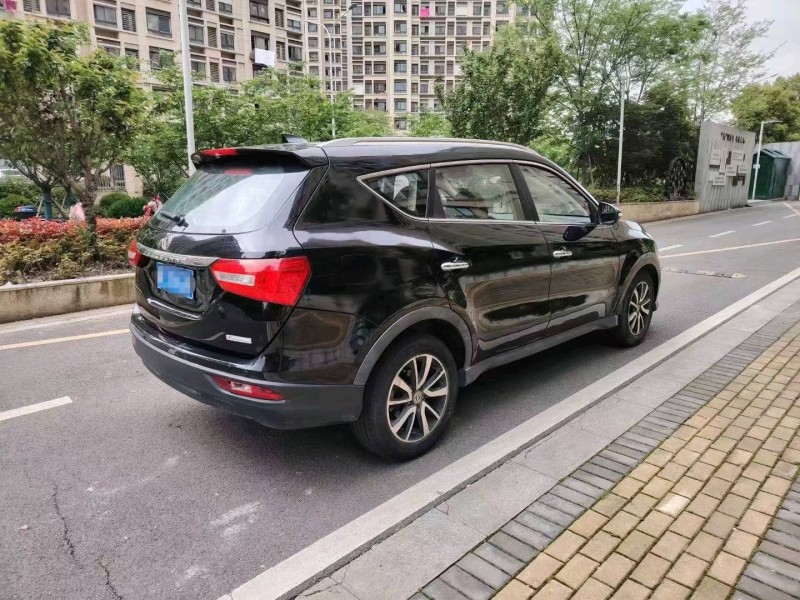 苏州17年东风5806