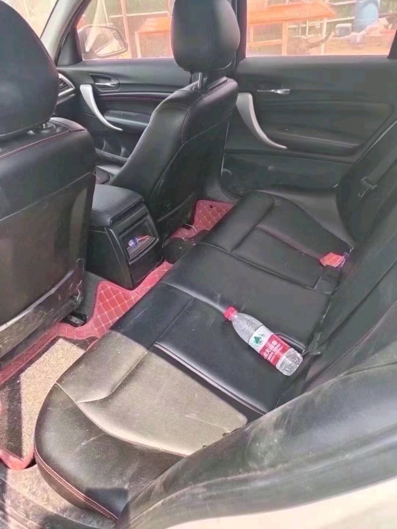 济南14年宝马1系3