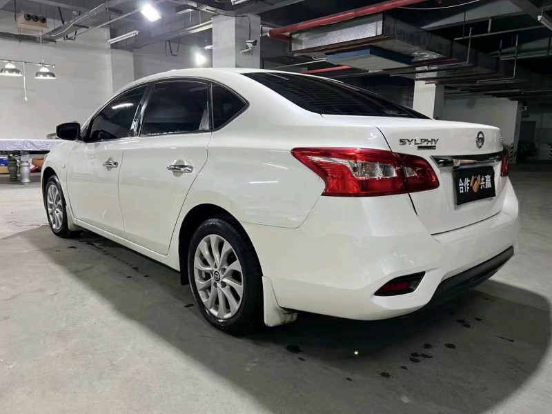 哈爾濱21年日產軒逸8
