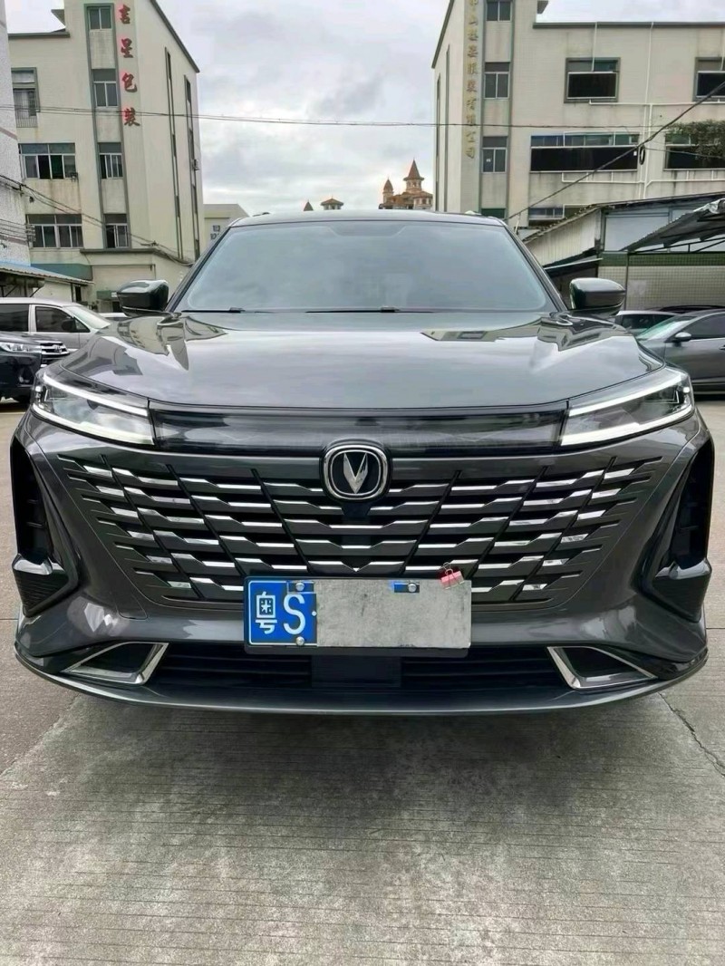 中山23年长安汽车CS751