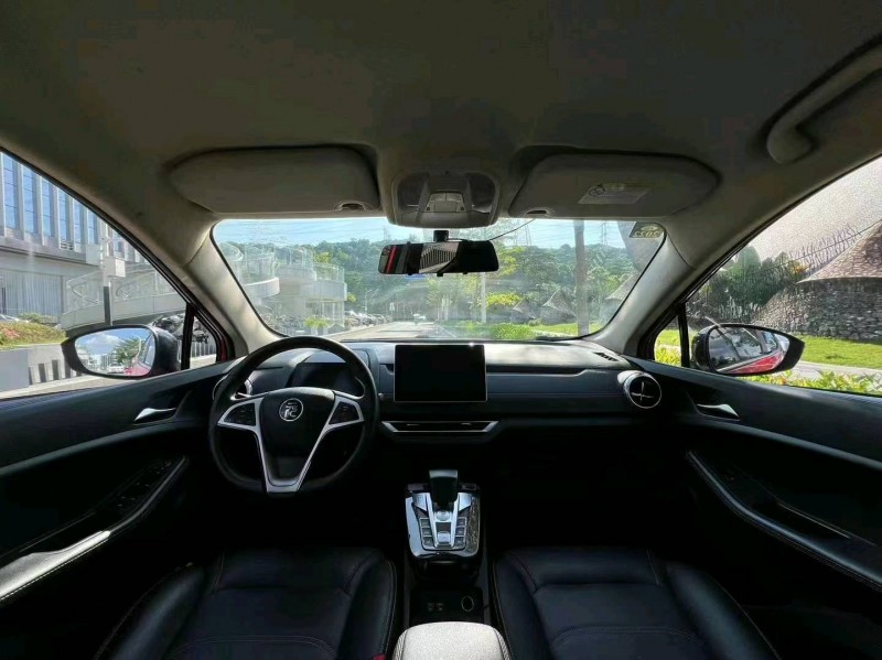 广州20年比亚迪元新能源7