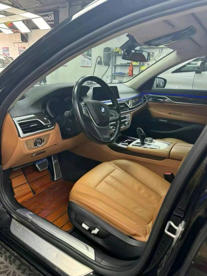 潍坊17年宝马7系4