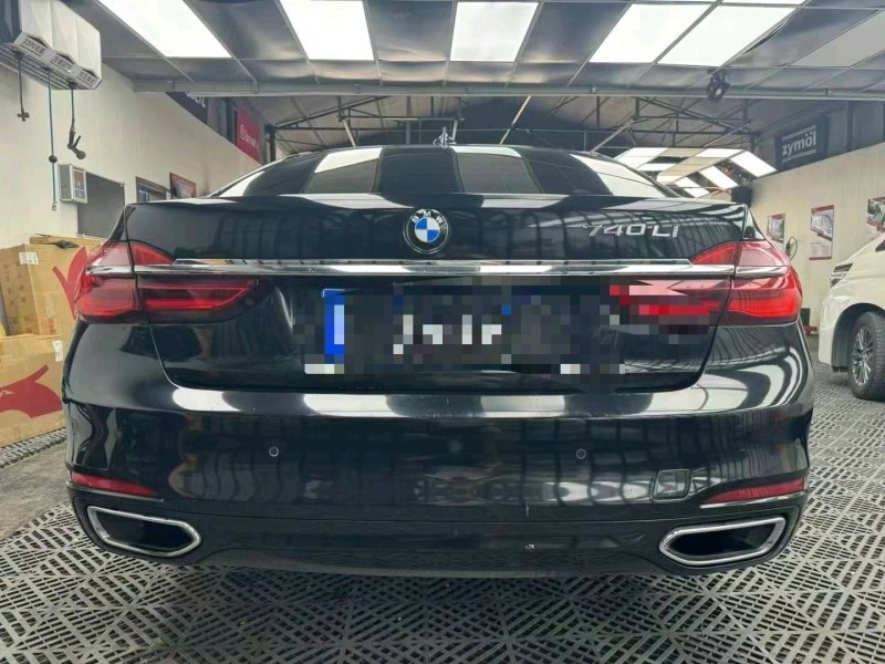 潍坊17年宝马7系9