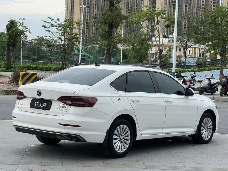 东莞21年大众朗逸8