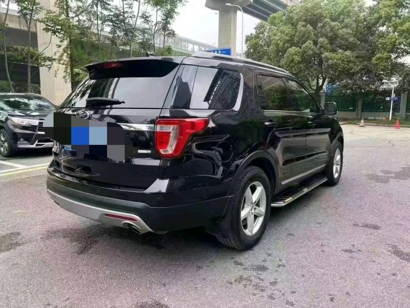 邵阳17年福特探险者5