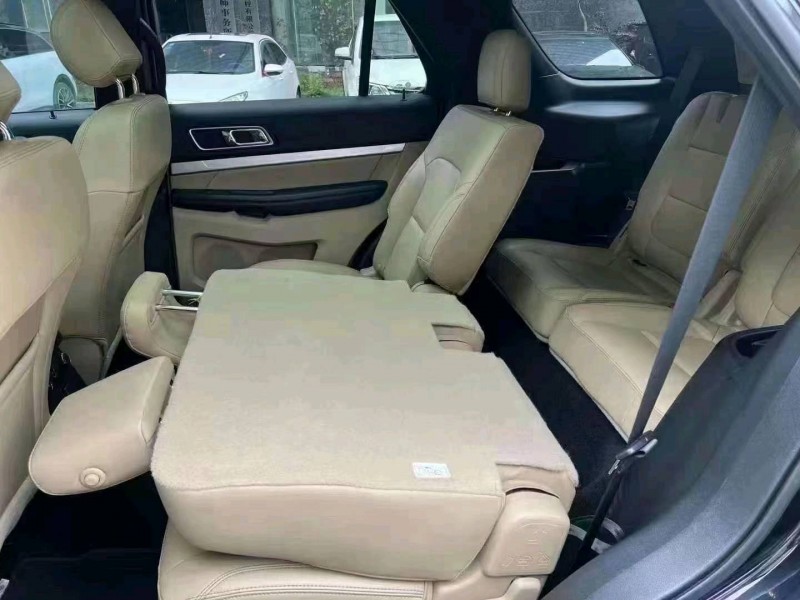 邵阳17年福特探险者7