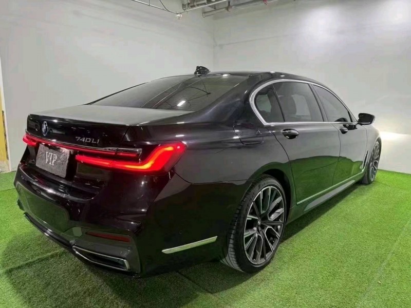 保定21年宝马7系6