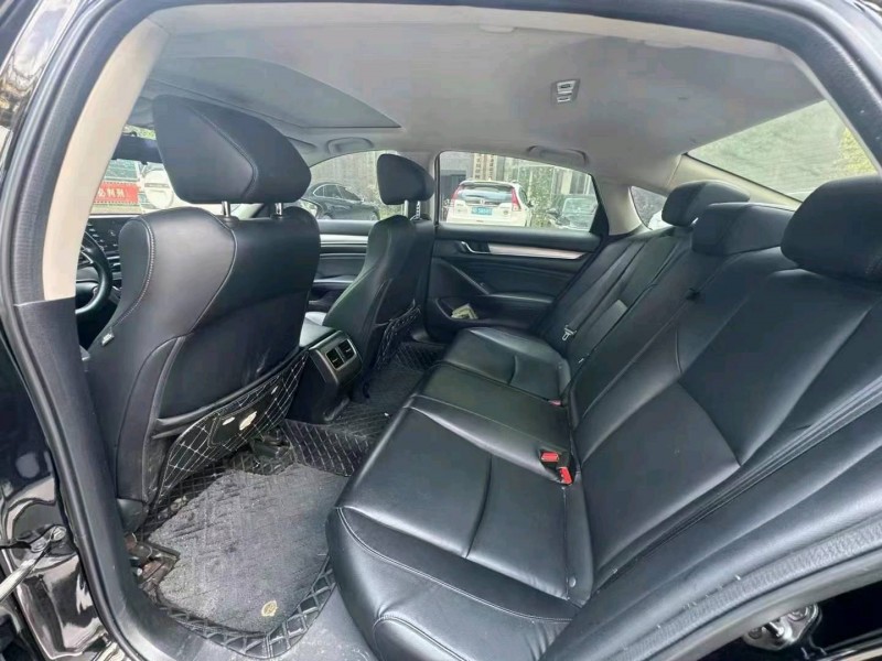 邵阳20年本田雅阁2