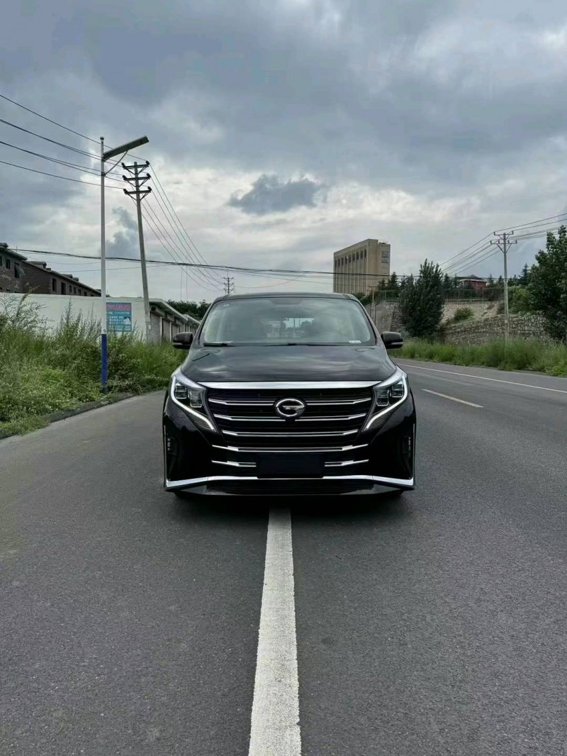 保定24年传祺M81