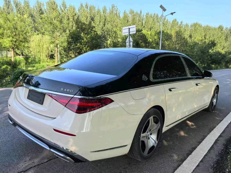 潍坊23年奔驰迈巴赫S级6