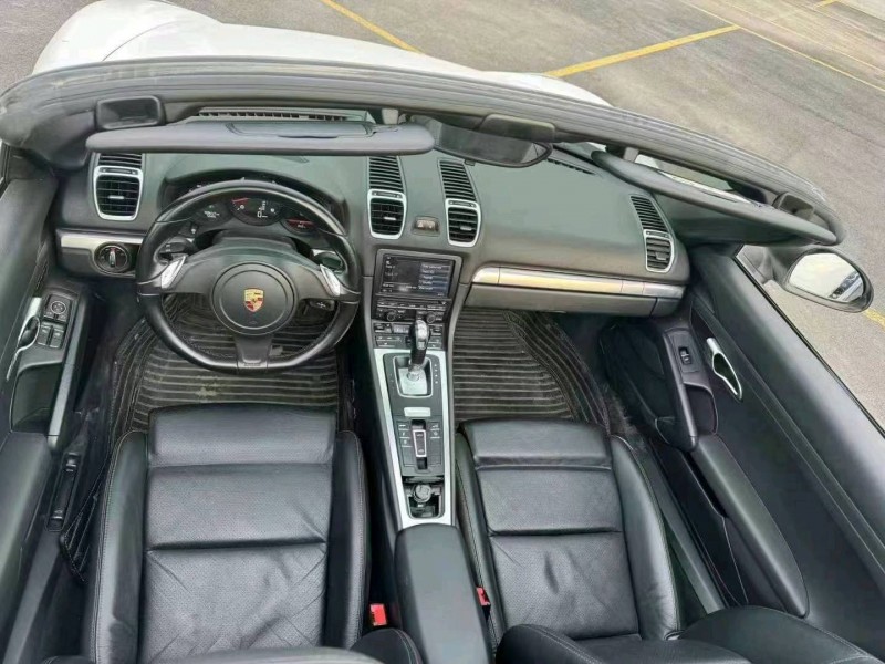 安陽14年保時捷Boxster9