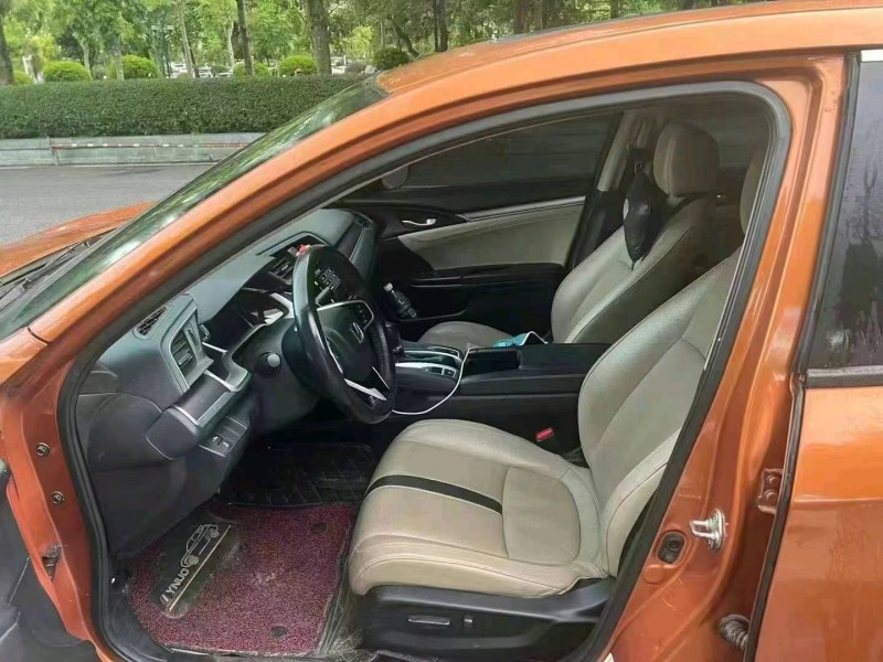 佛山16年本田思域3