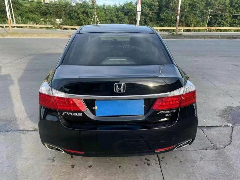 佛山16年本田雅阁6