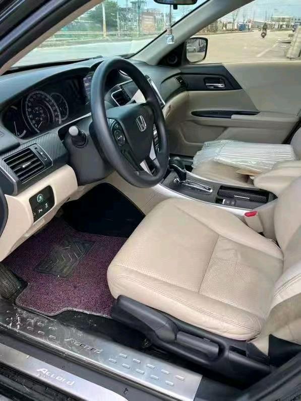 汕头14年本田雅阁5