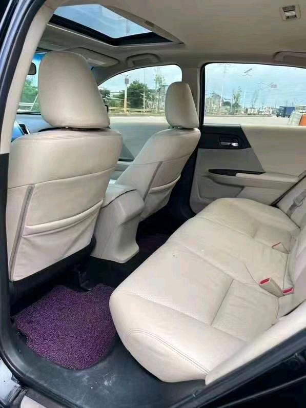 汕头14年本田雅阁7