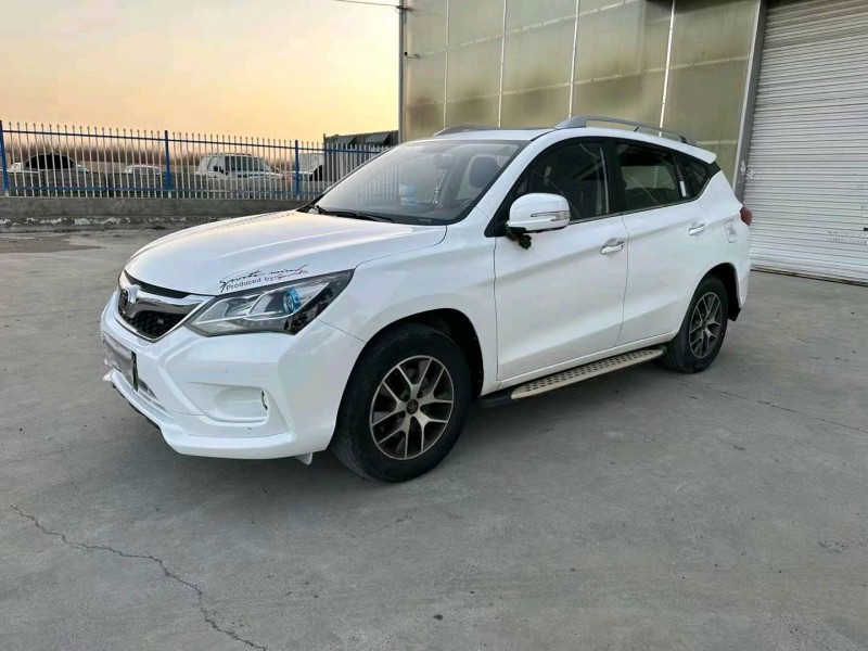 徐州17年比亚迪宋2