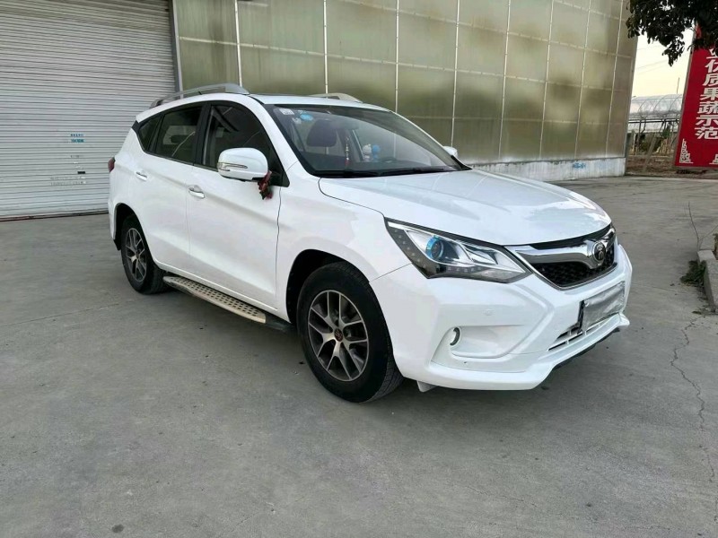 徐州17年比亚迪宋3