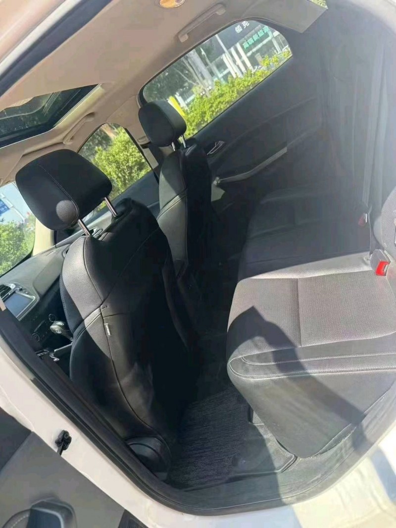 烟台18年福特福睿斯6