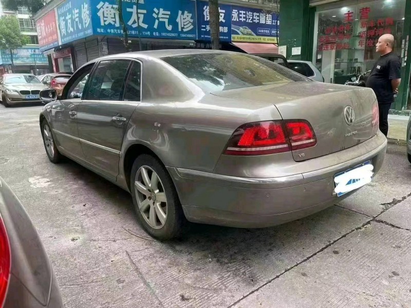 永州13年大眾輝騰5
