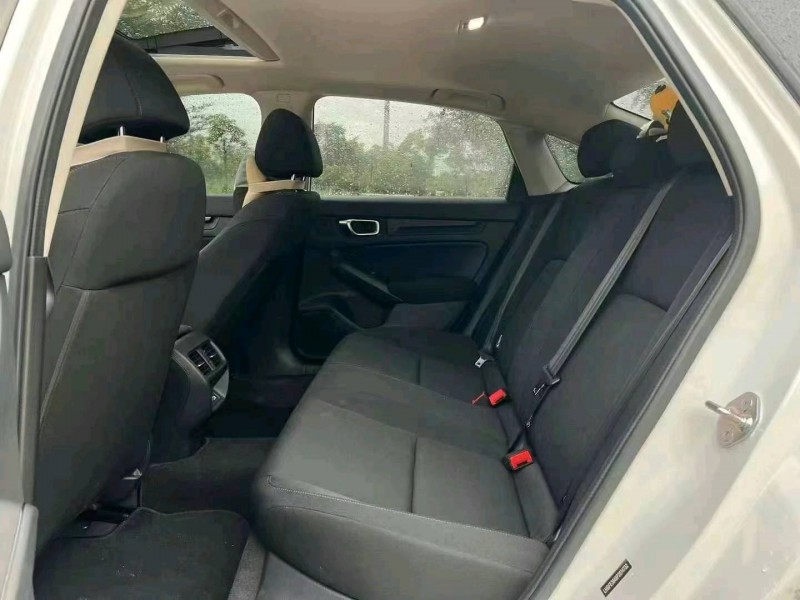 佛山23年本田型格5